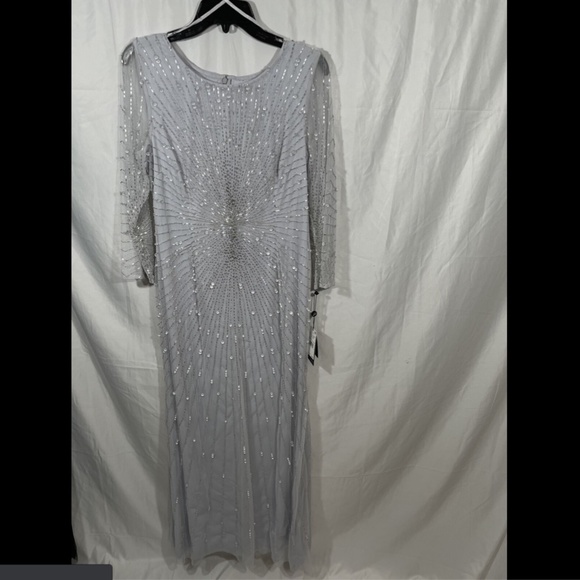 NWT $329 Adrianna Papell Sequin Beaded‎ 3/4 Sleeve Gown in Cloud [SZ 12 ] - Picture 7 of 15